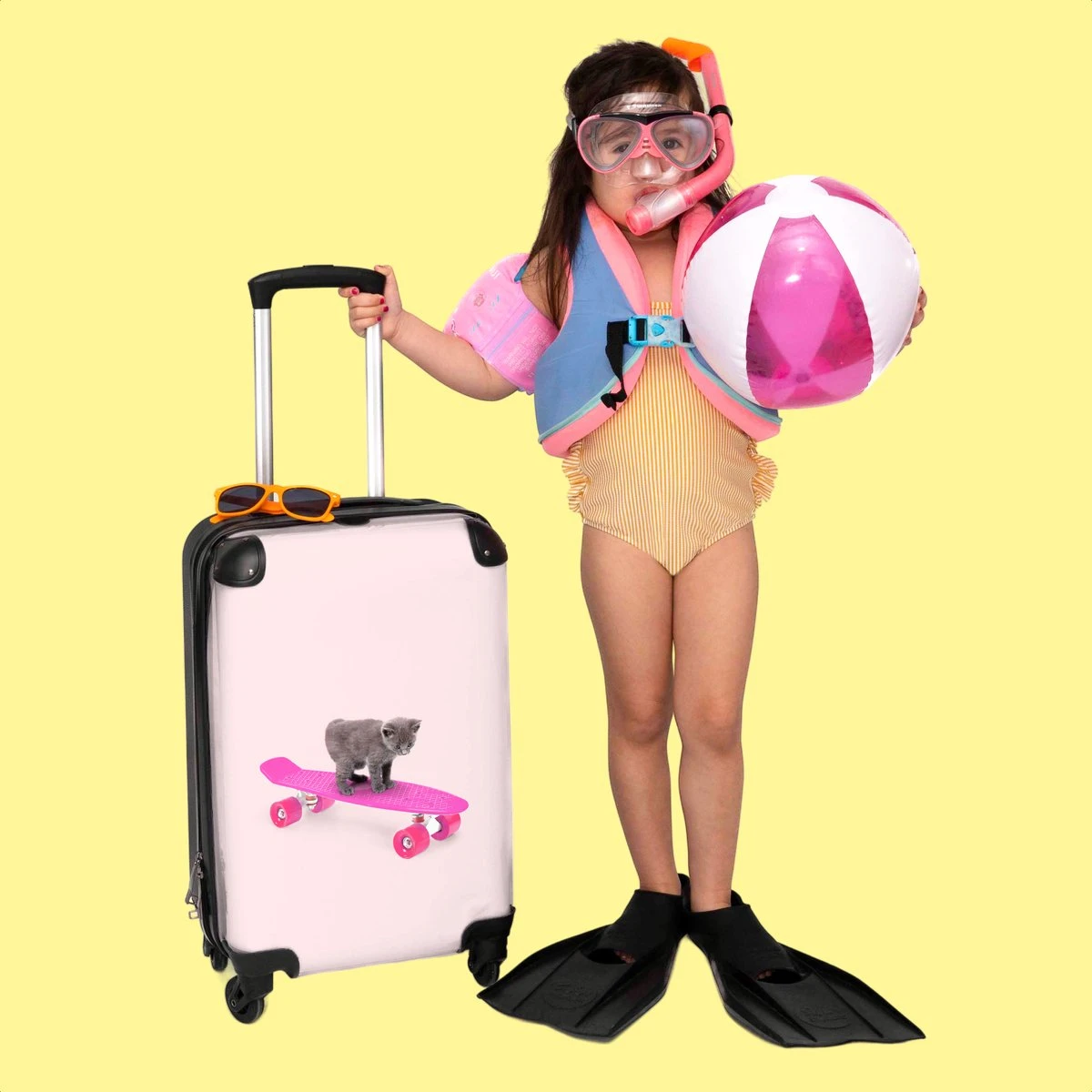 NoBoringSuitcases.com® Kinderkoffer - Handbagage Kinderen - Kitten - Skateboard - Roze - Meisjes - Kinderen - Trollet Op Wieltjes - Past Binnen 55x40x20 Cm En 55x35x25 Cm - Koffer Meisje - Afbeelding 6