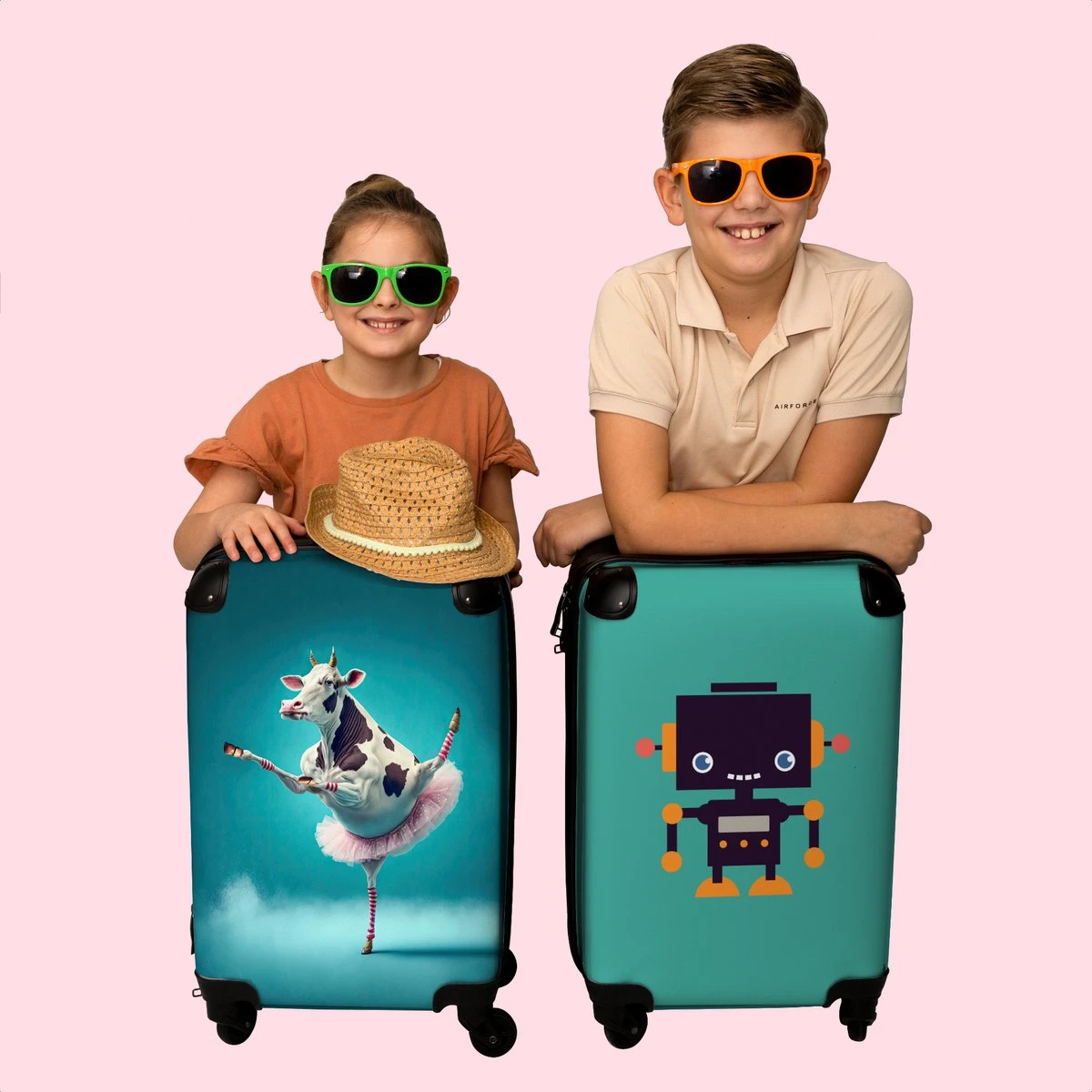 NoBoringSuitcases.com® Koffer - Koe - Ballet - Rok - Portret - Dieren - Trolley Op Wieltjes - Handbagagekoffer - Past Binnen 55x40x20 Cm En 55x35x25 Cm - Reiskoffer - Afbeelding 8