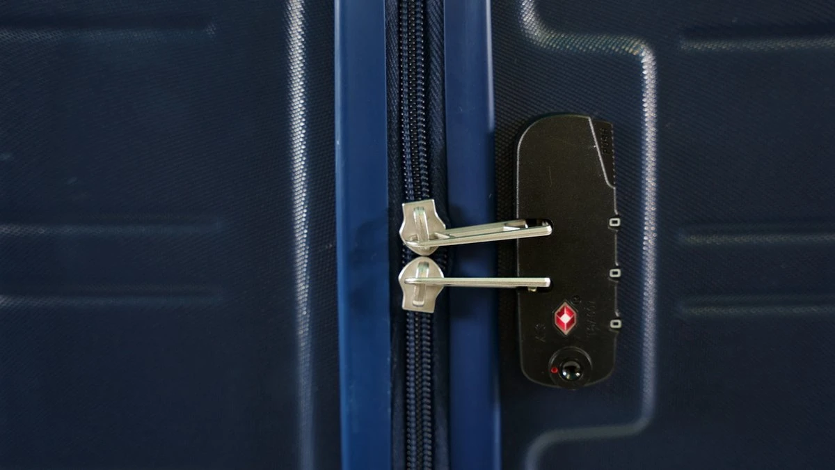 ©TROLLEYZ - Amsterdam No.9 - Trolley - 55cm Met TSA Slot - Dubbele Wielen - 360° Spinners - 100% ABS - Handbagage Koffer In Ocean Blue - Afbeelding 6