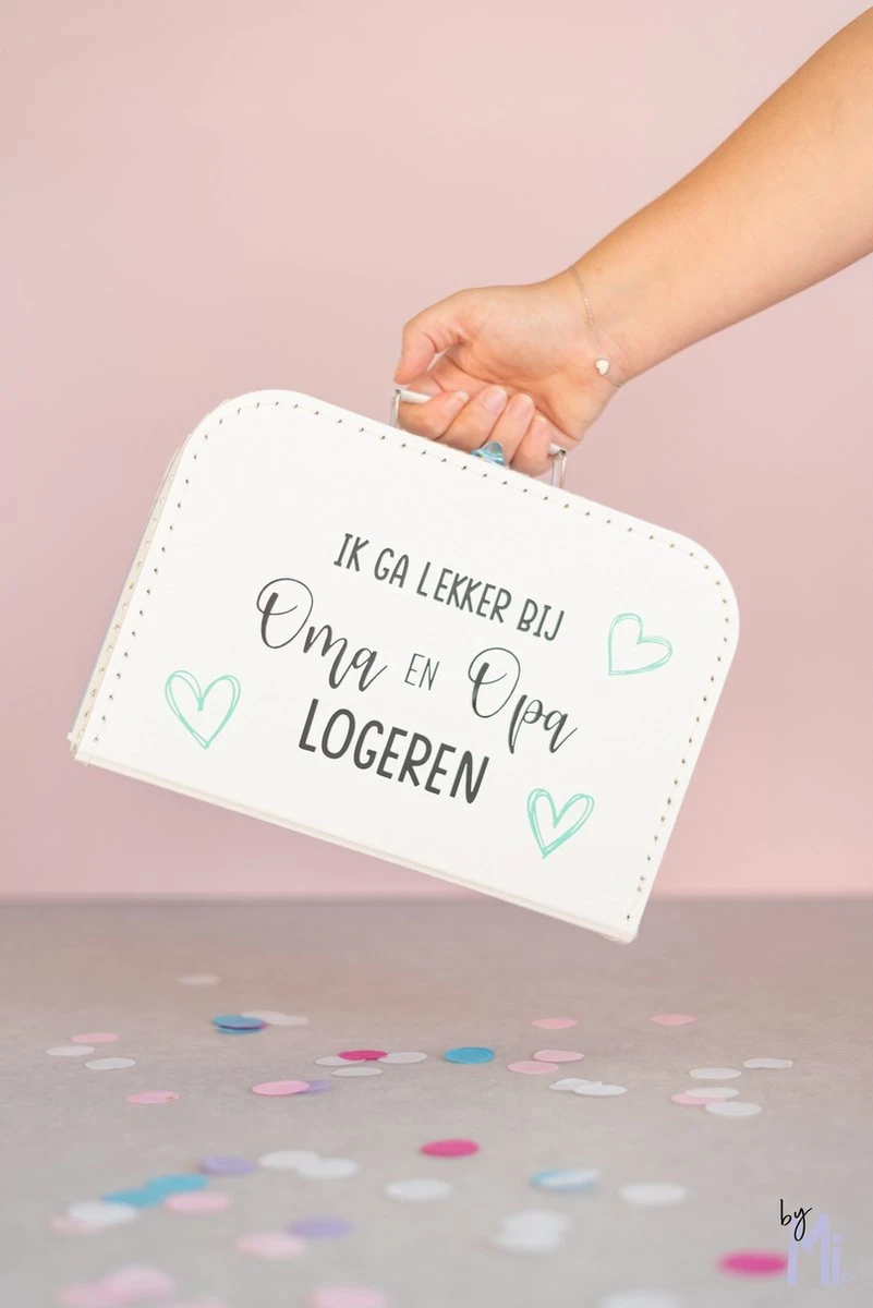 Merkloos ByMi |Koffertje Ik Ga Lekker Logeren Bij Opa En Oma| Aankondiging| Zwangerschap| Kraam Cadeau| Zwanger| Gepersonaliseerd - Afbeelding 2